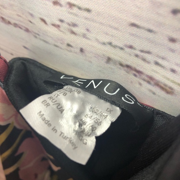 VENUS Black Asymmetrical Dress with Floral Accents 1X NWOT - Picture 9 of 14